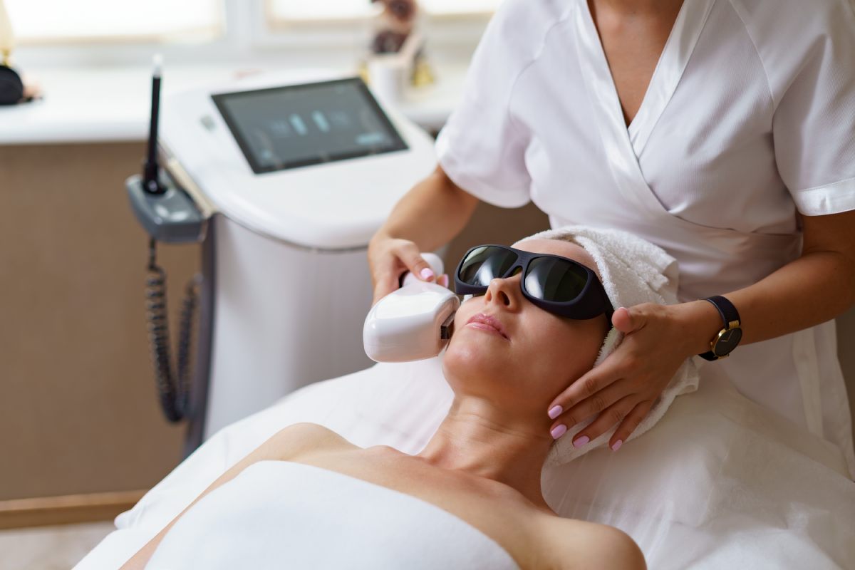 Laser hair removal in Toronto